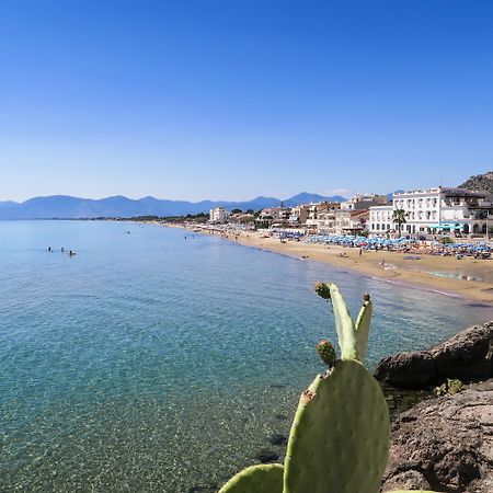 Hotel Aurora Sperlonga Luaran gambar