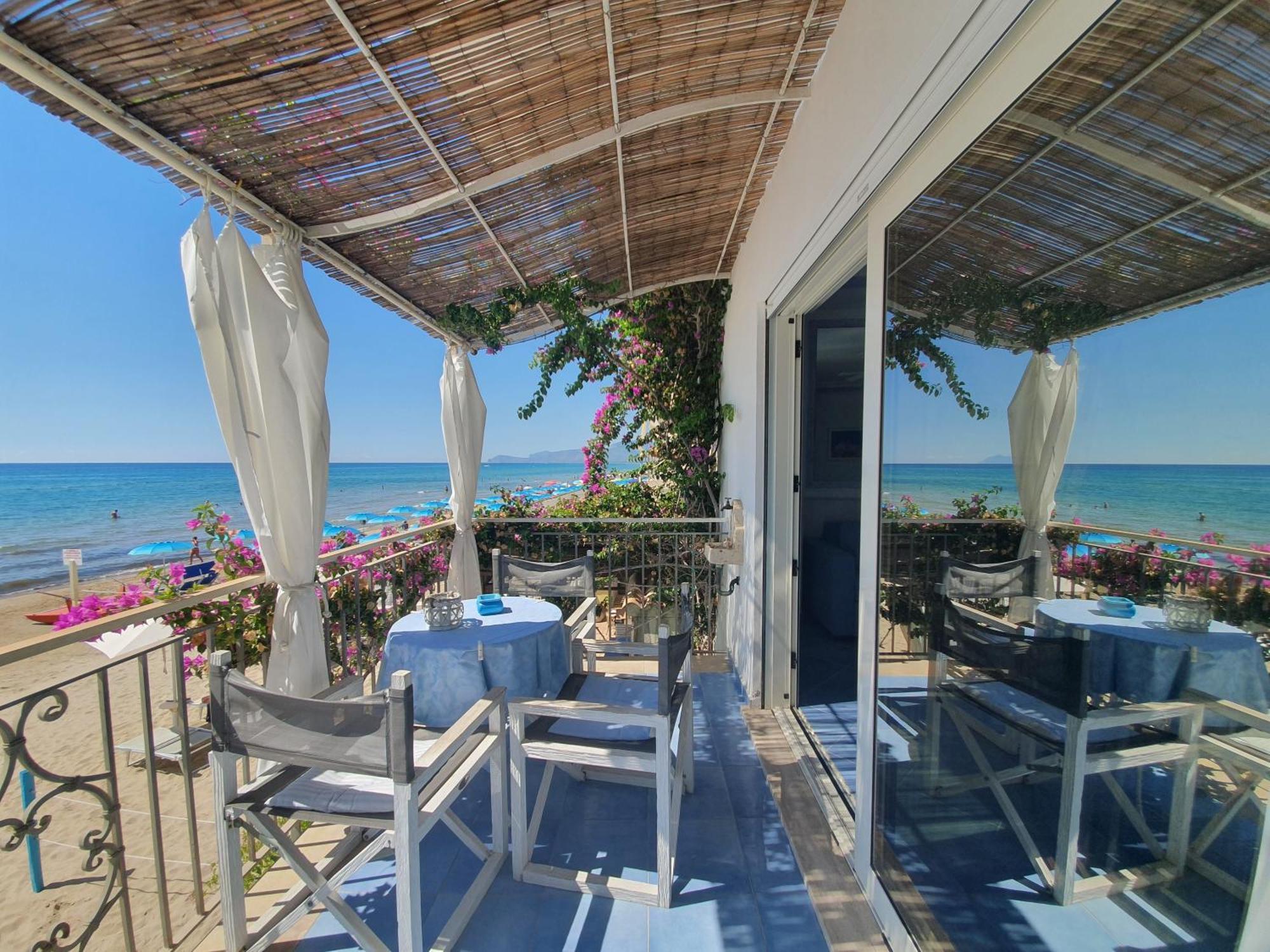 Hotel Aurora Sperlonga Luaran gambar