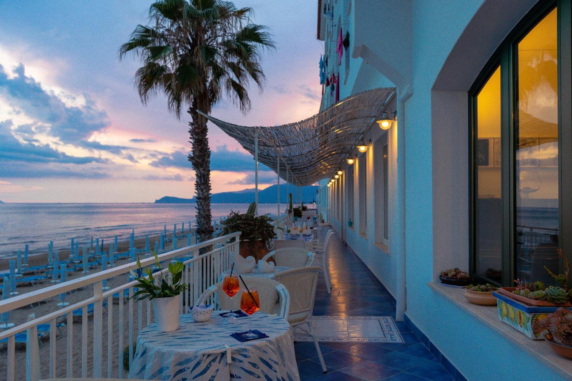 Hotel Aurora Sperlonga Luaran gambar